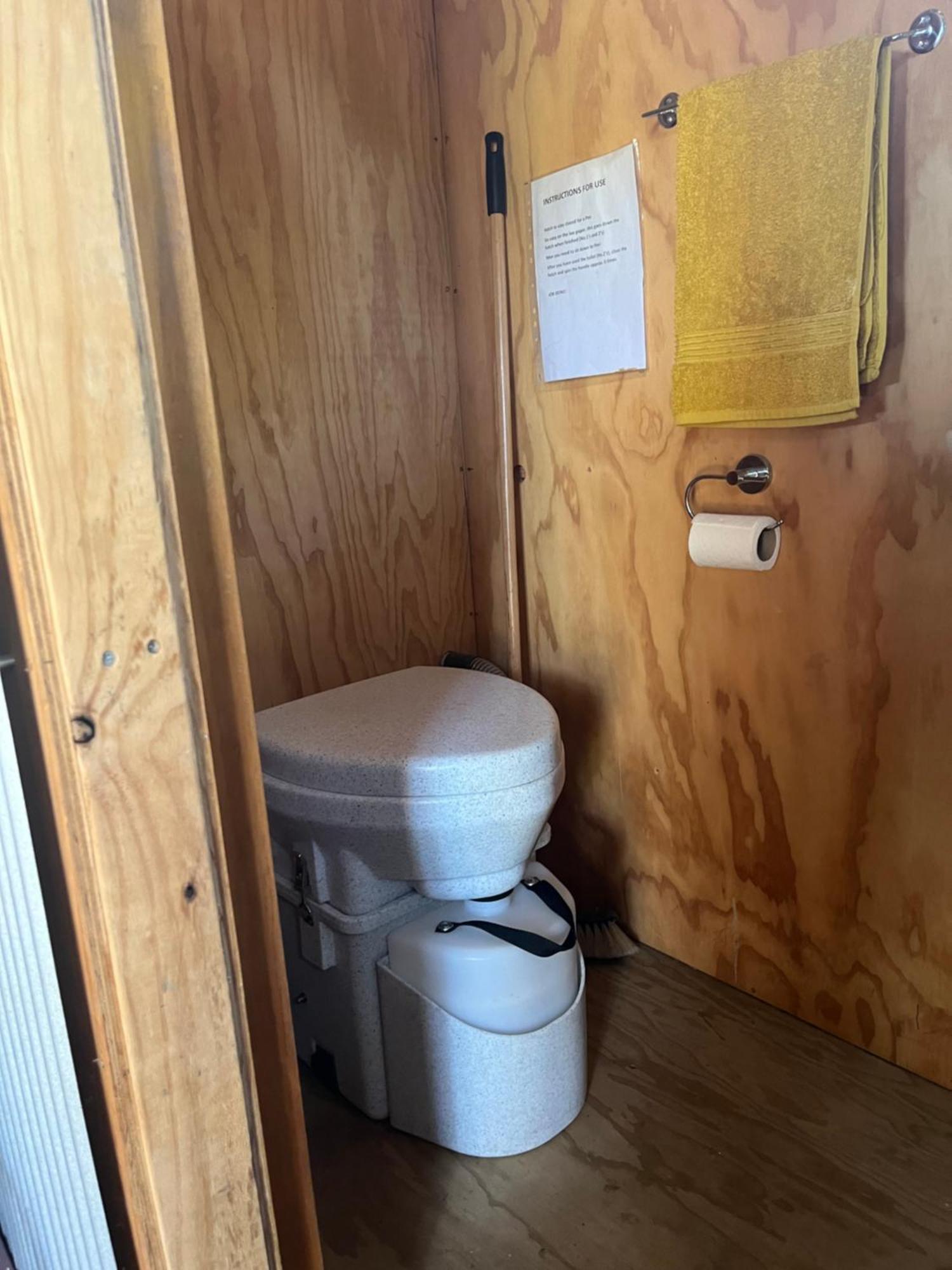 Waiata Shepherds Hut- Off Grid Retreat Hanmer Springs